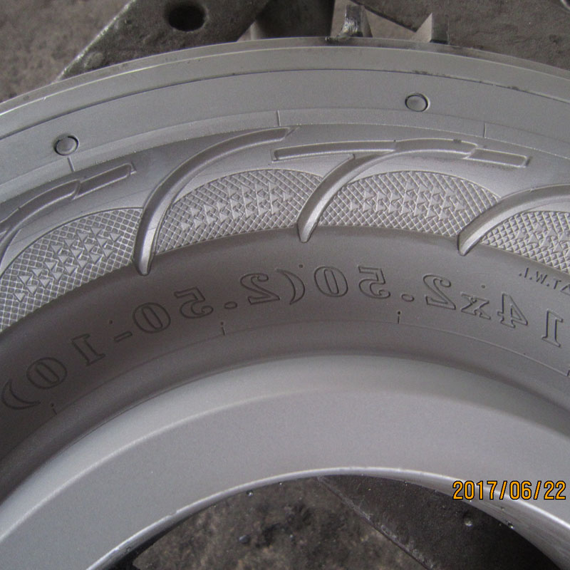 2.50-10 Motorcycle Tire Mold