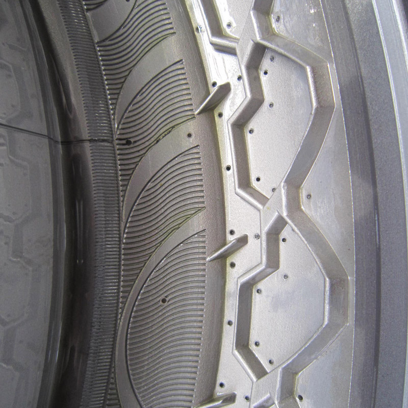 90/90-18 Motorcycle Tire Mold